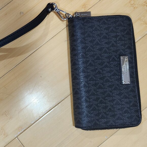 Michael kors wallet - Picture 1 of 2